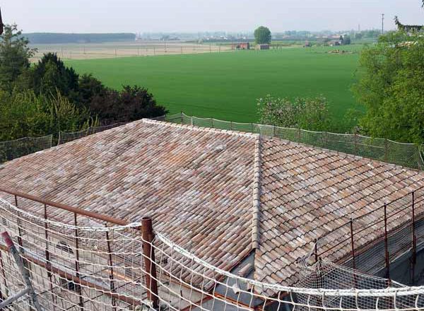 Sostituzione tegole Modena